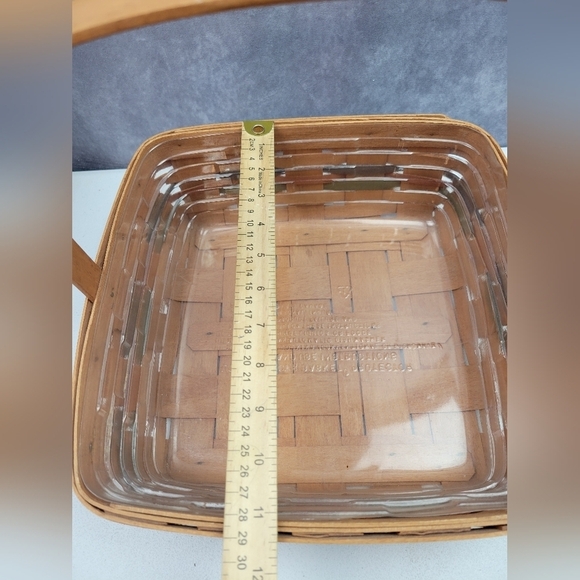 Longaberger‎ bread picnic Basket - Picture 9 of 11